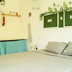 Manmo Nhà Mình Homestay